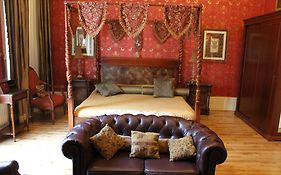 Opulence Boutique Hotel